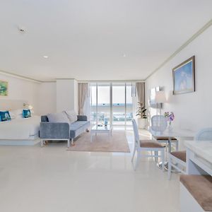 Super Deluxe Sea View
